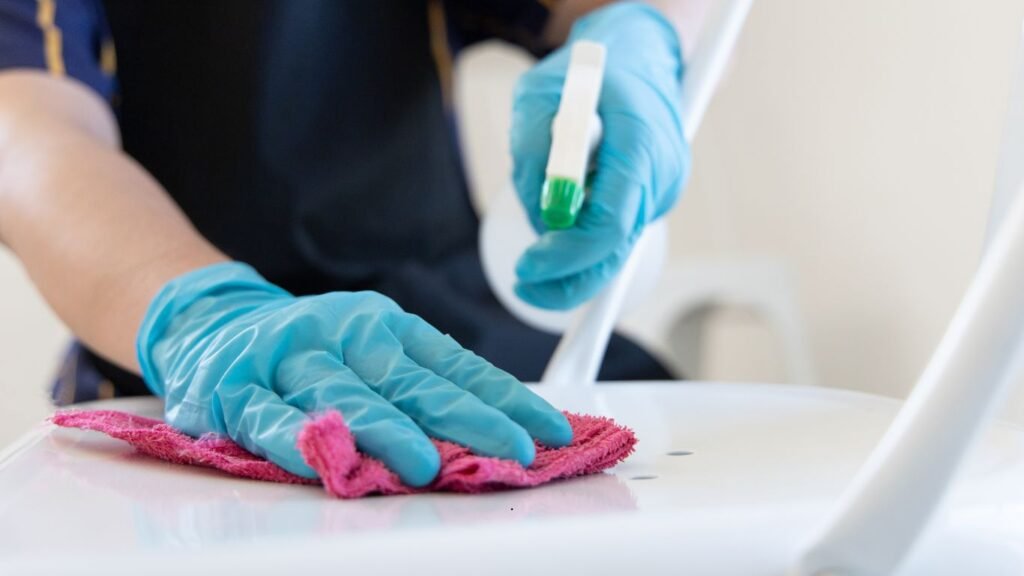 If you're an Abu Dhabian and typing in "best commercial cleaning services near me" in Google search, you have already found us.