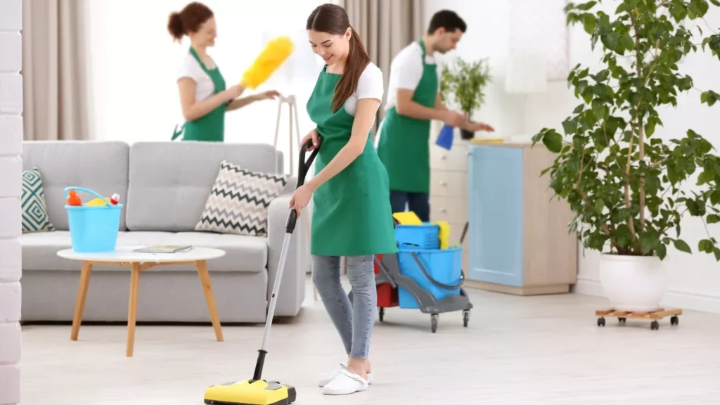 Professional home cleaning with deep cleaning house cost